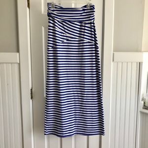 Gently Worn GUESS Skirt